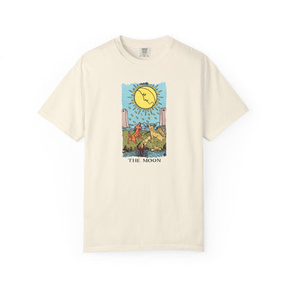 The Moon Tarot Card T-shirt