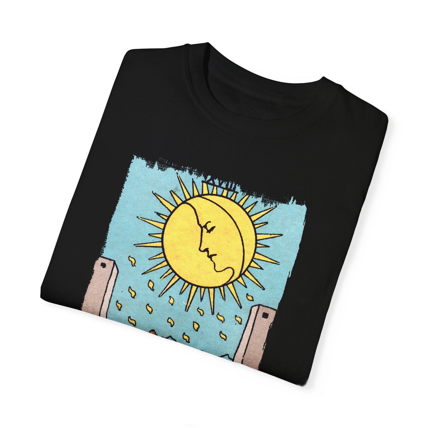 The Moon Tarot Card T-shirt