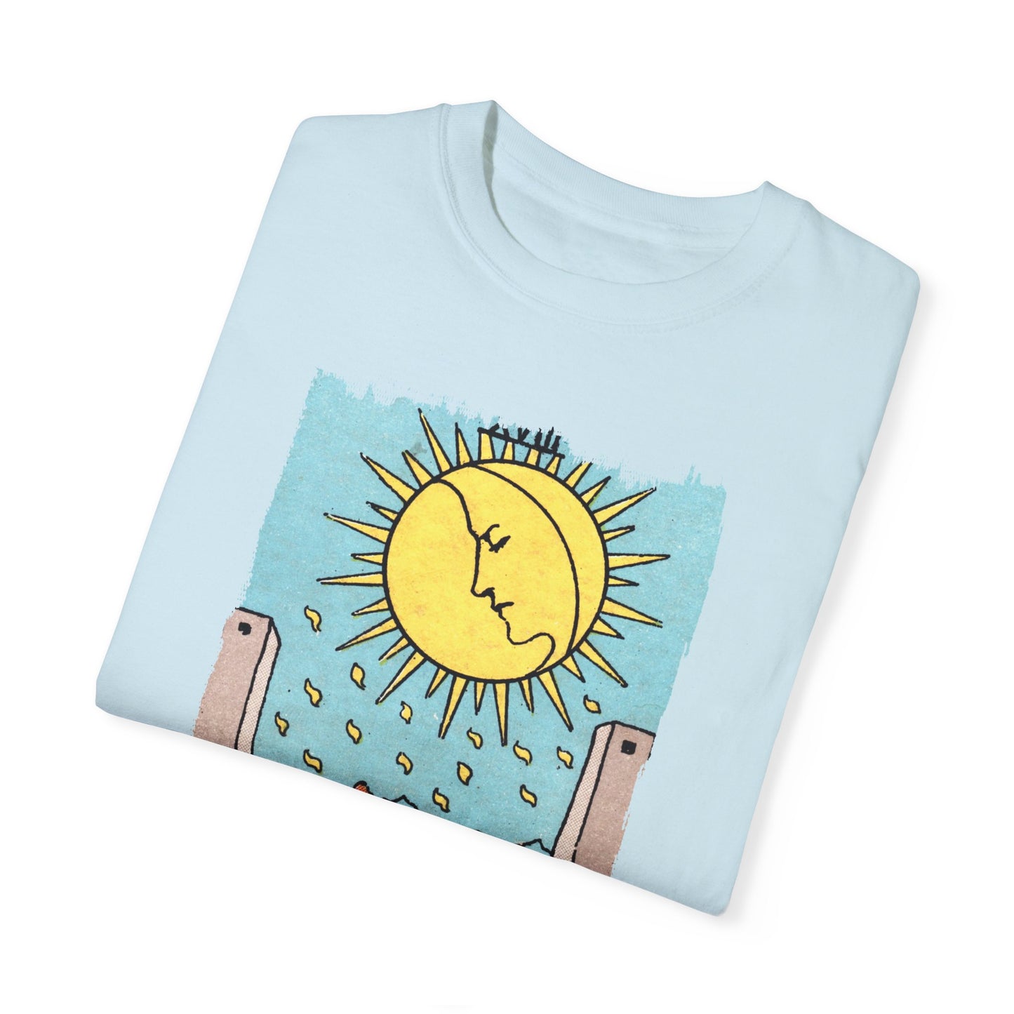 The Moon Tarot Card T-shirt