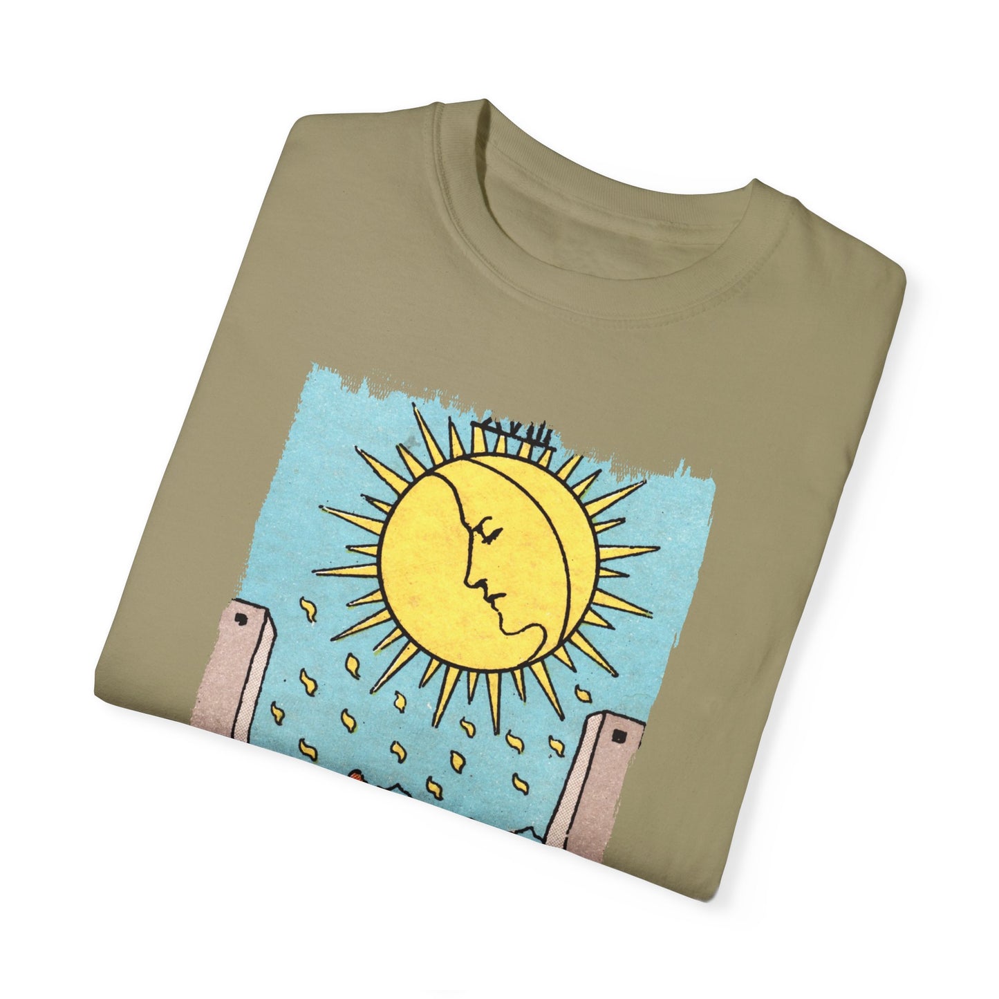 The Moon Tarot Card T-shirt