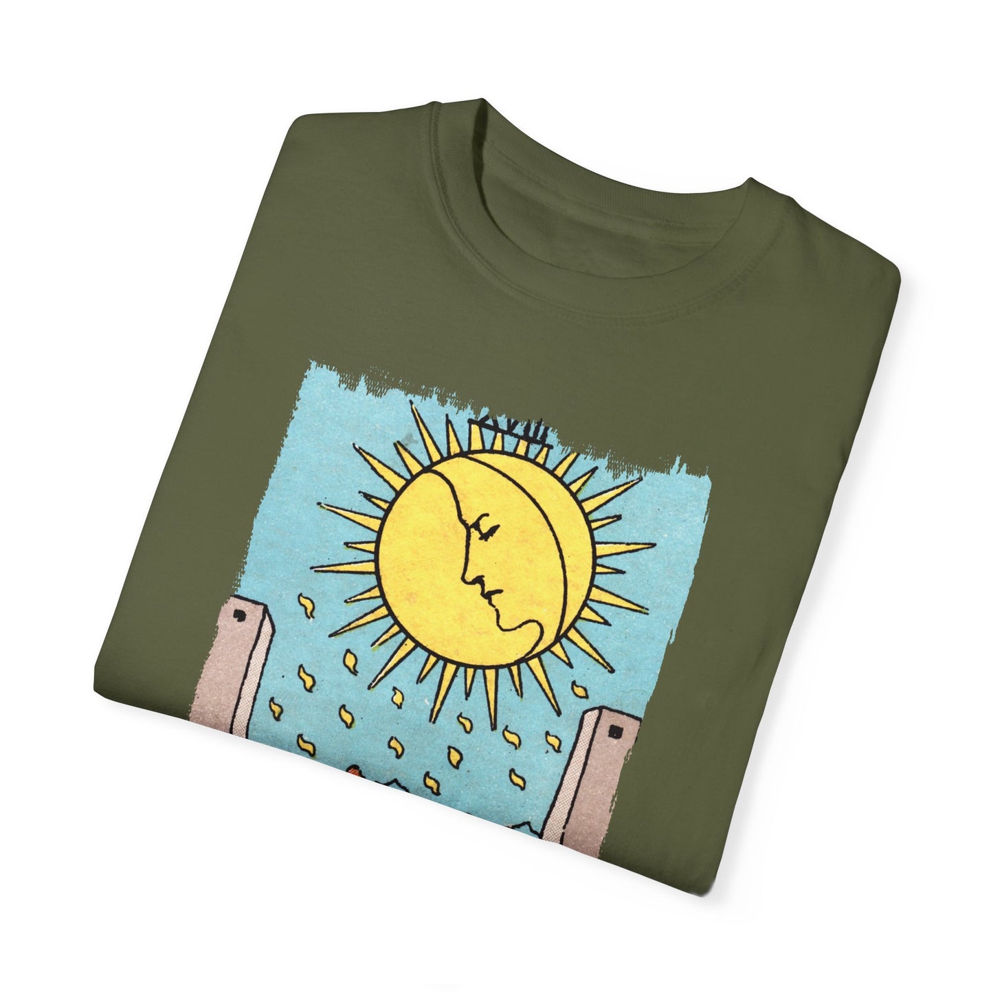 The Moon Tarot Card T-shirt