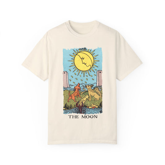 The Moon Tarot Card T-shirt