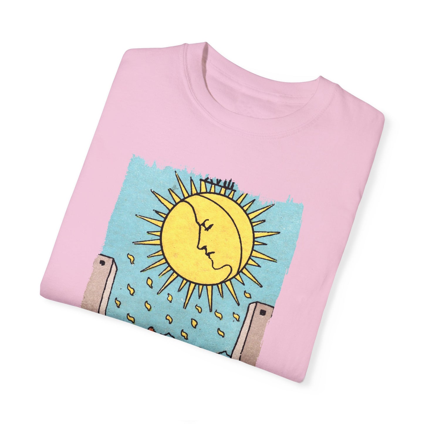 The Moon Tarot Card T-shirt