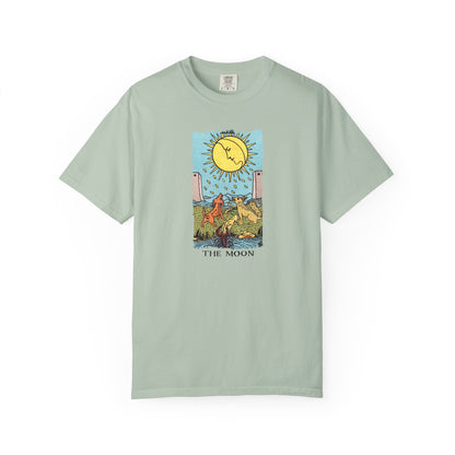 The Moon Tarot Card T-shirt